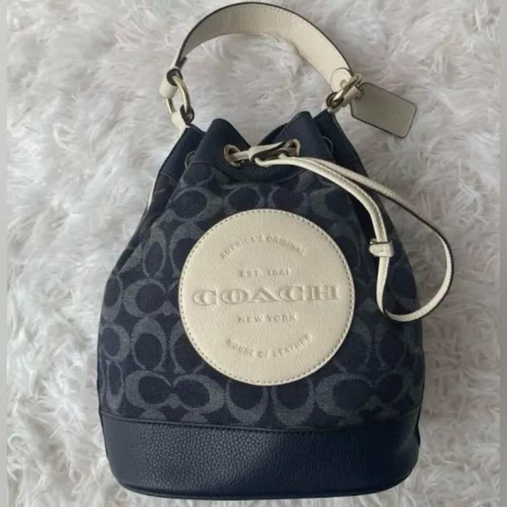 ๐๐ Coach Denim Blue Pride Dempsey Bucket Bag ๐๐ - Picture 10 of 13